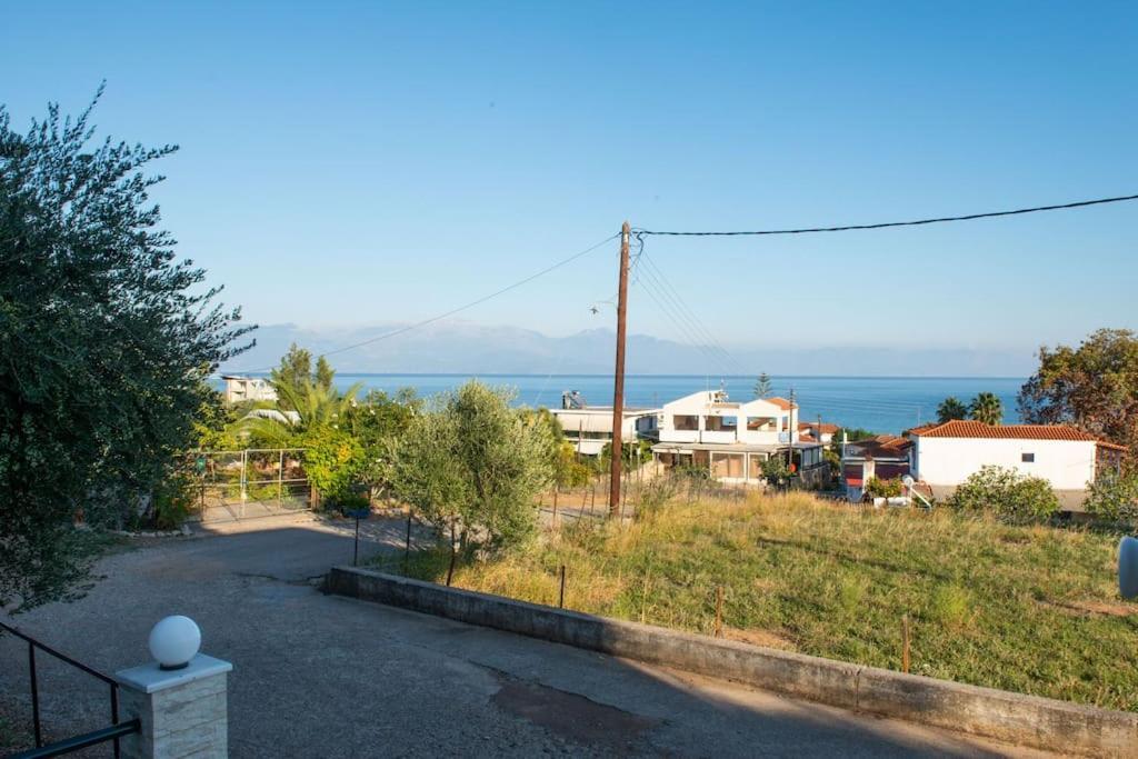 Όμορφο Παραθασυγκρότημα Ενοικιαζόμενων Καταλυμάτων Ως Ολόκληρος Χώρος - Chrani, Ελλάδαλάσσιο Διαμέρισμα Esterno foto